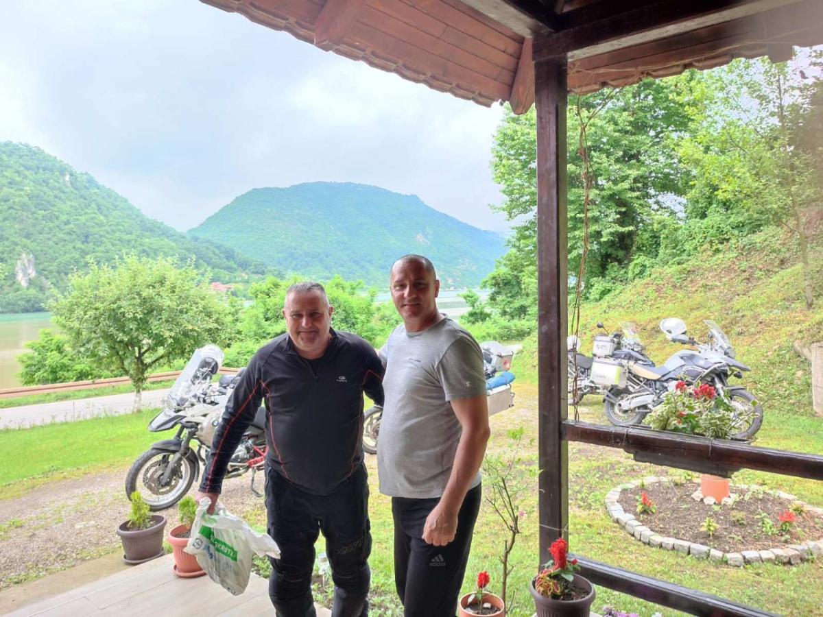 Dijanin Konak Zvornik Buitenkant foto